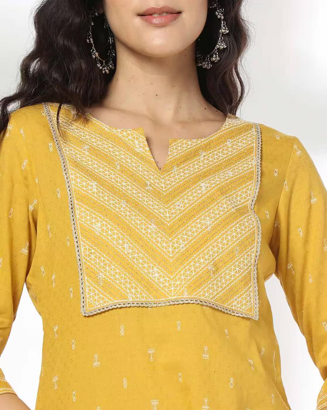 V SHAPE EMB YOKE DOT LINE AO, MUSTARD, M
