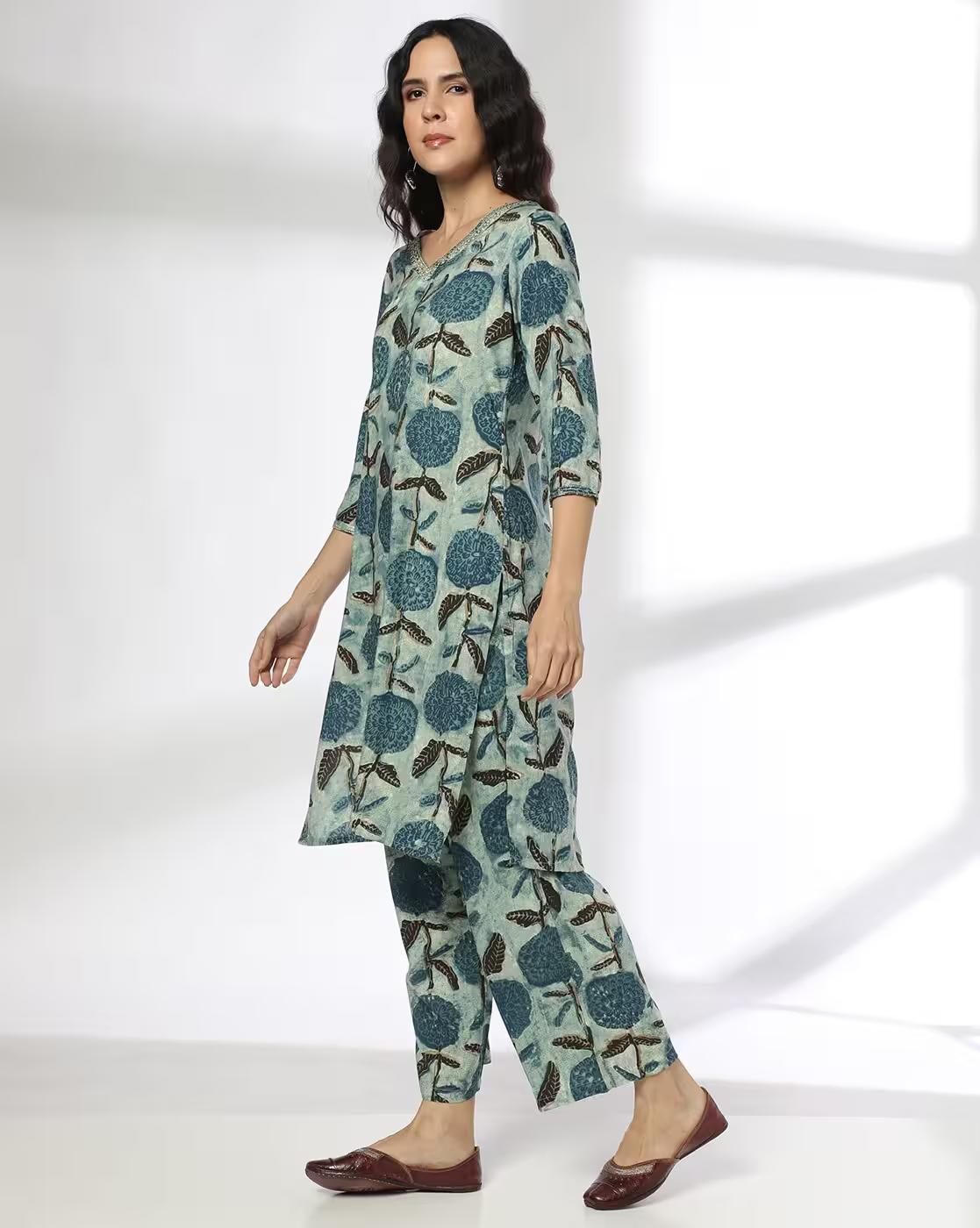 BIG DANDELION FLOWER SET, INDIGO, M