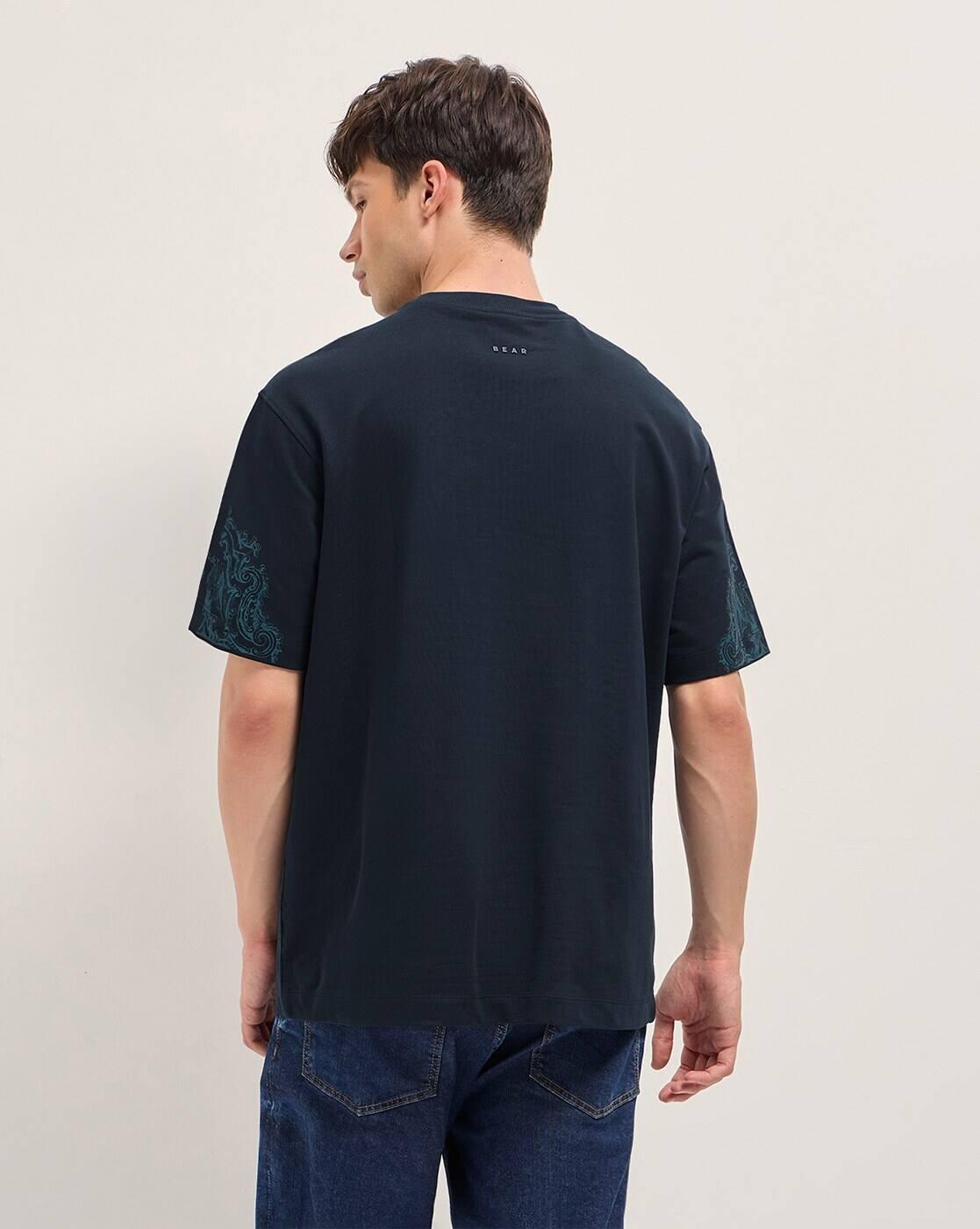 Men Oversized Fit Crew- Neck T-Shirt