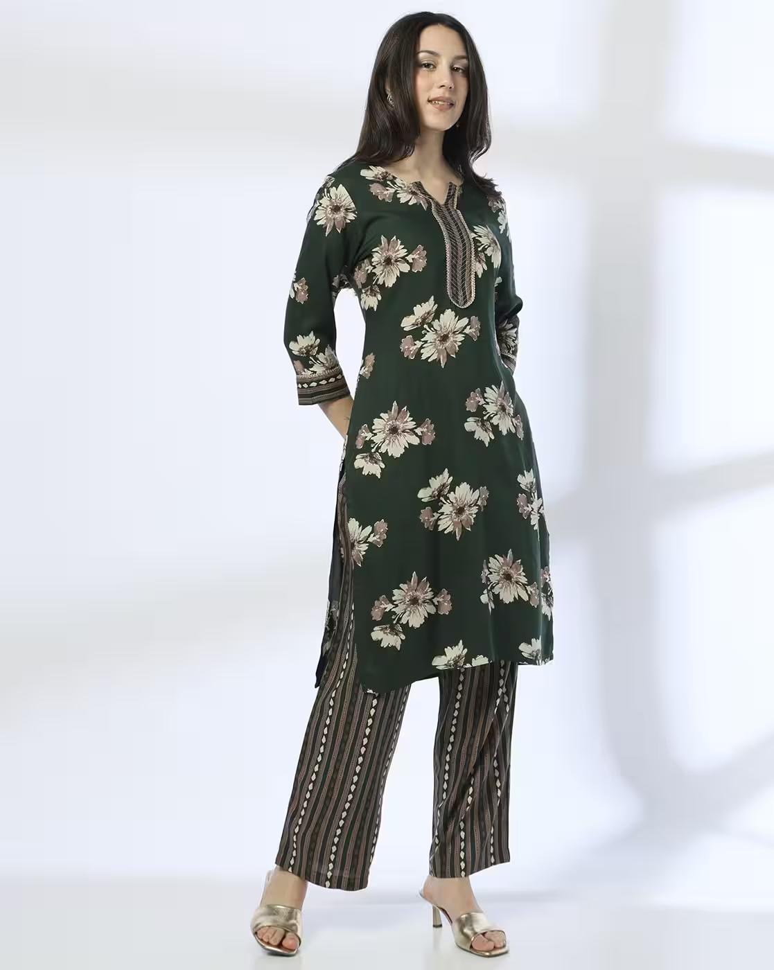 Women Floral Print Straight Kurta & Pants Set