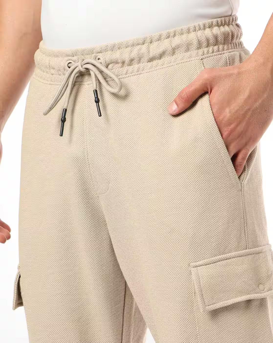 CUT OUT PATCH POCKET DETAIL TR, BEIGE, S