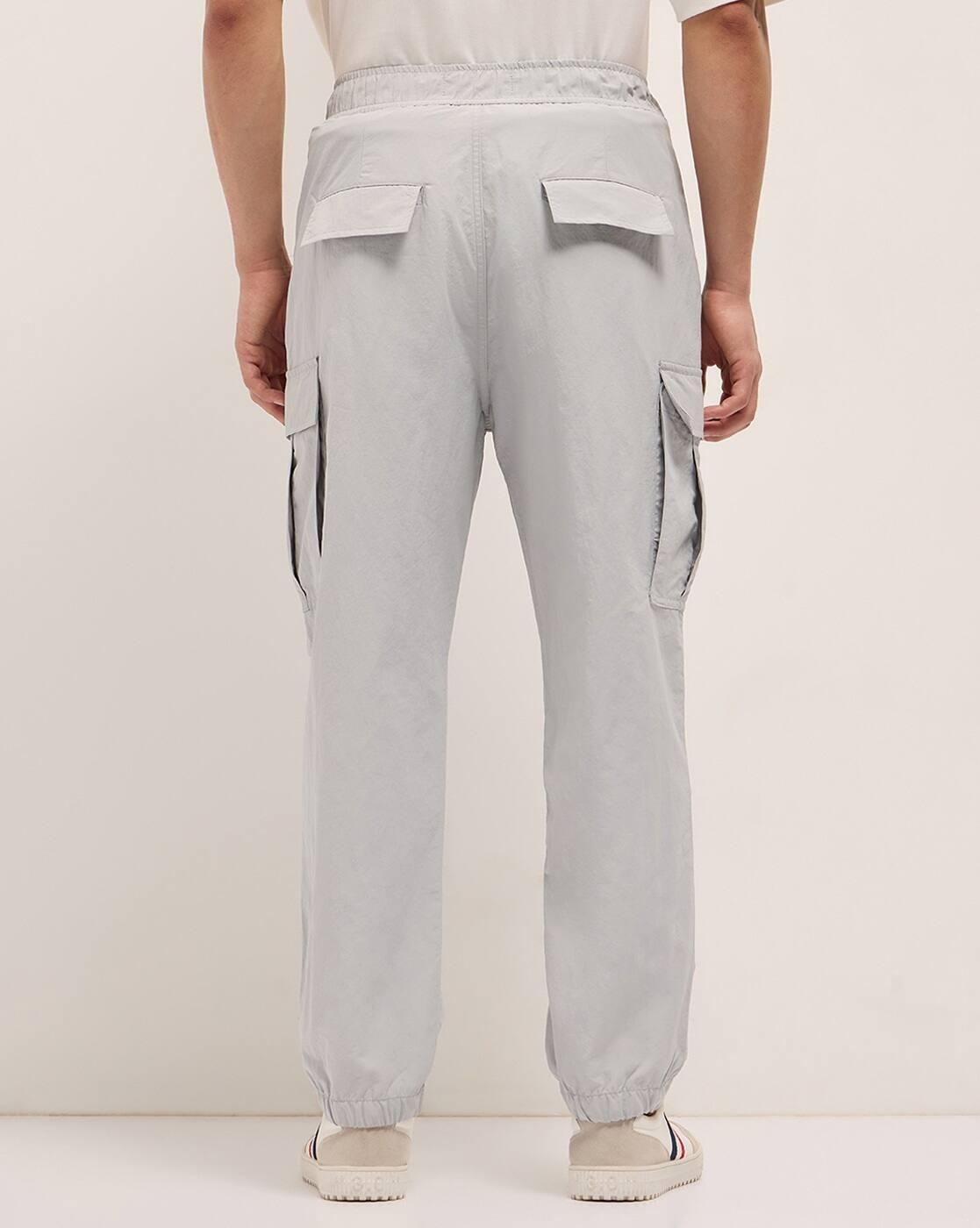 Men Mid-Rise Relaxed Fit Cargo Trousers