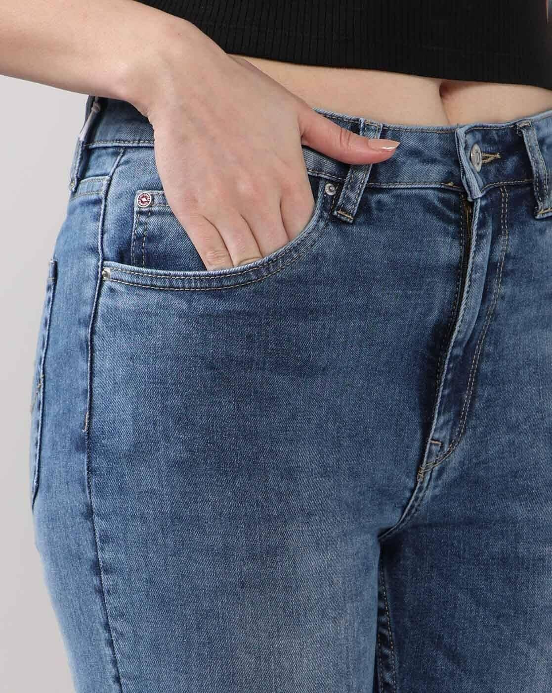 Women Lightly Washed Bootcut Jeans