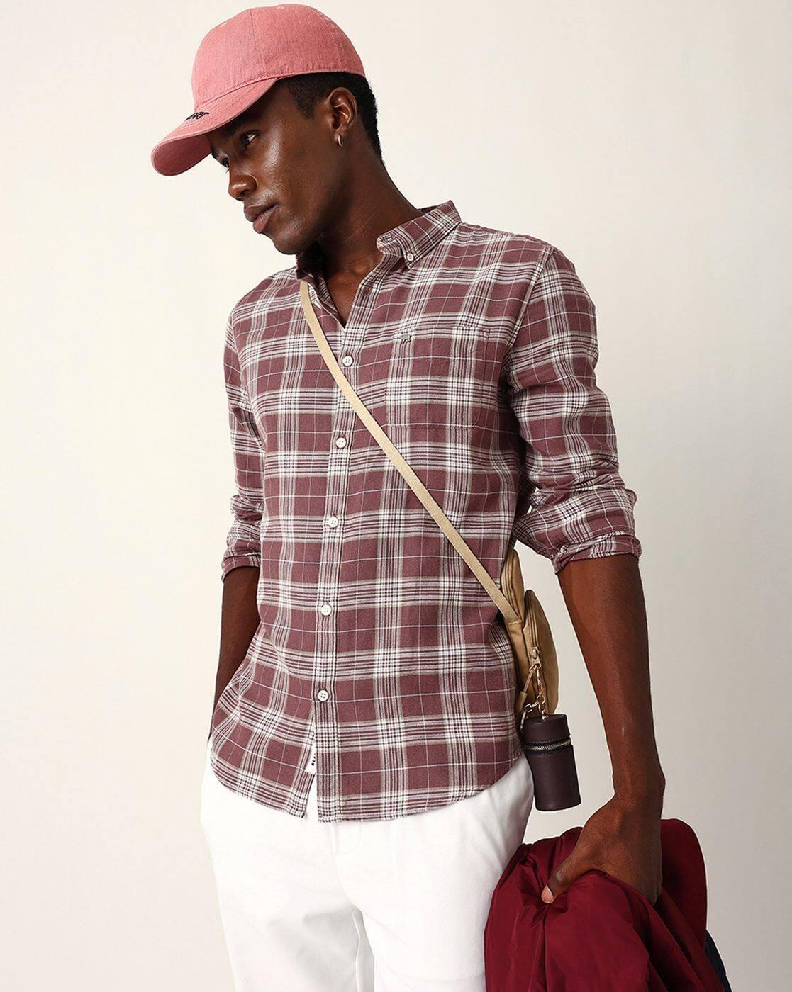 Men Checks Slim Fit Shirt