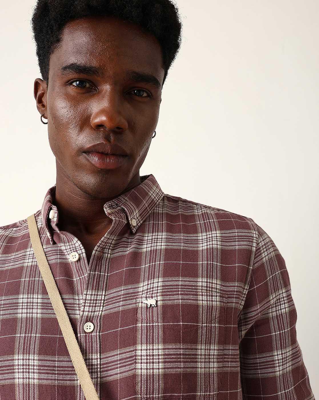 Men Checks Slim Fit Shirt