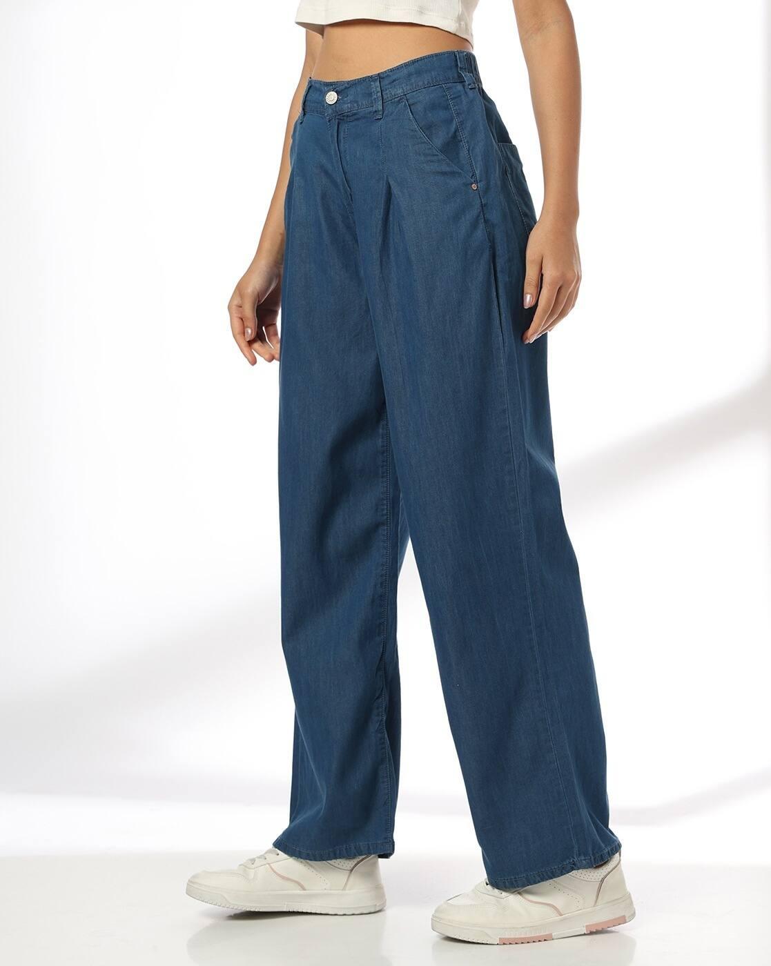 Women High-Rise Baggy Jeans
