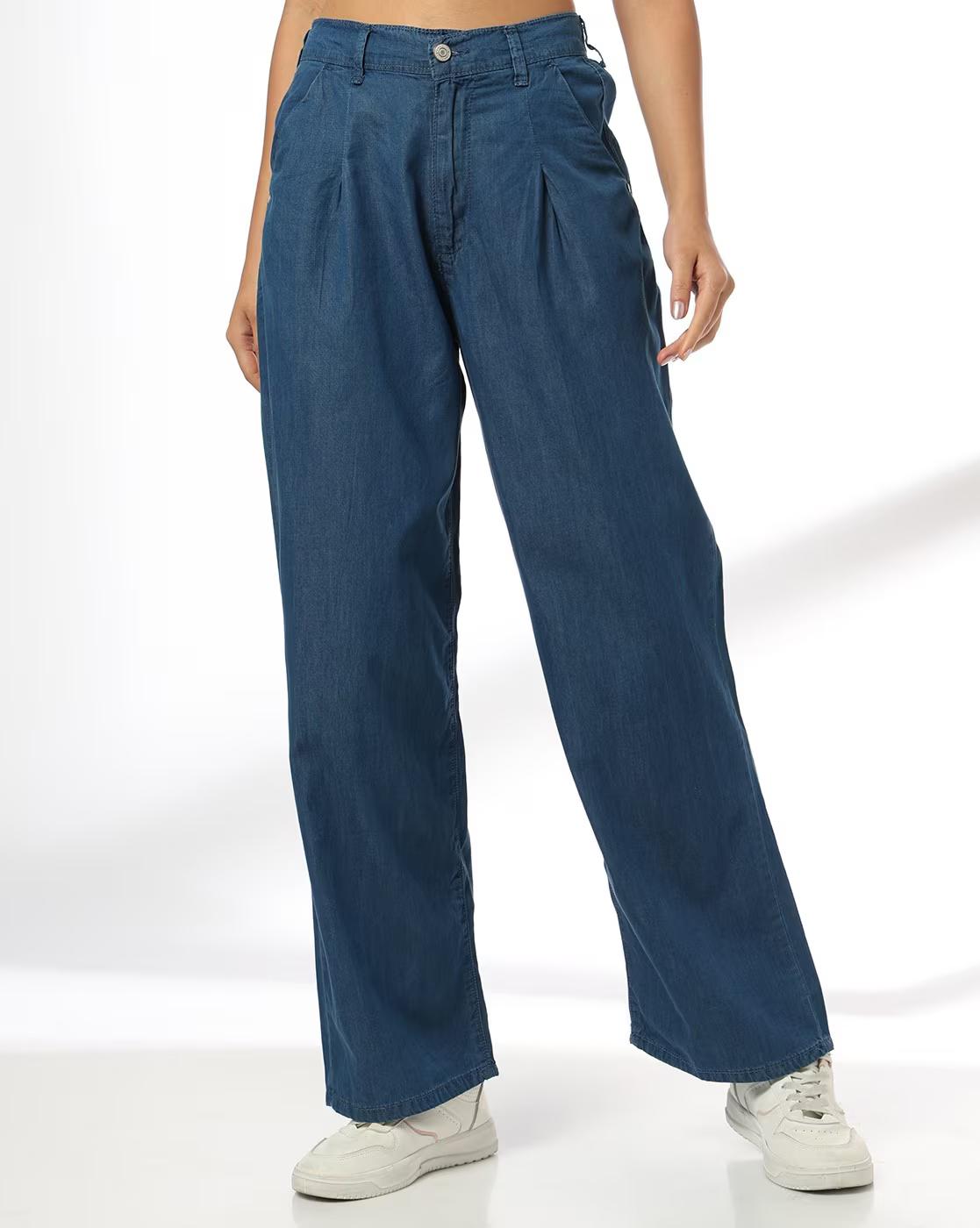 Women High-Rise Baggy Jeans