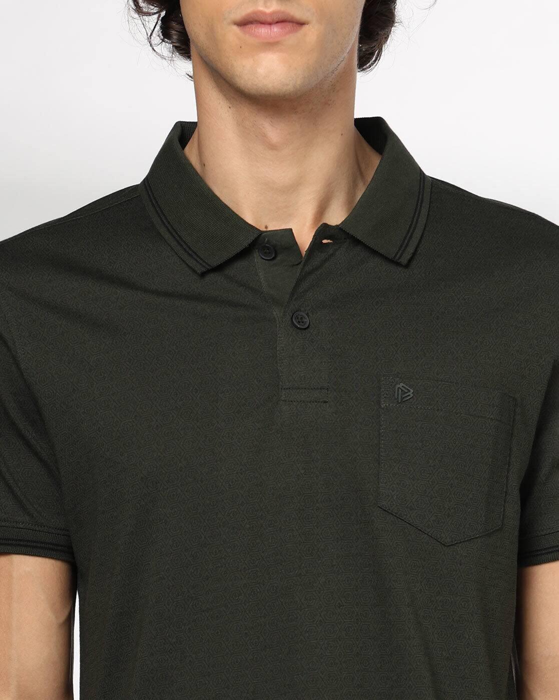 Men Slim Fit Polo T-Shirt with Patch Pocket