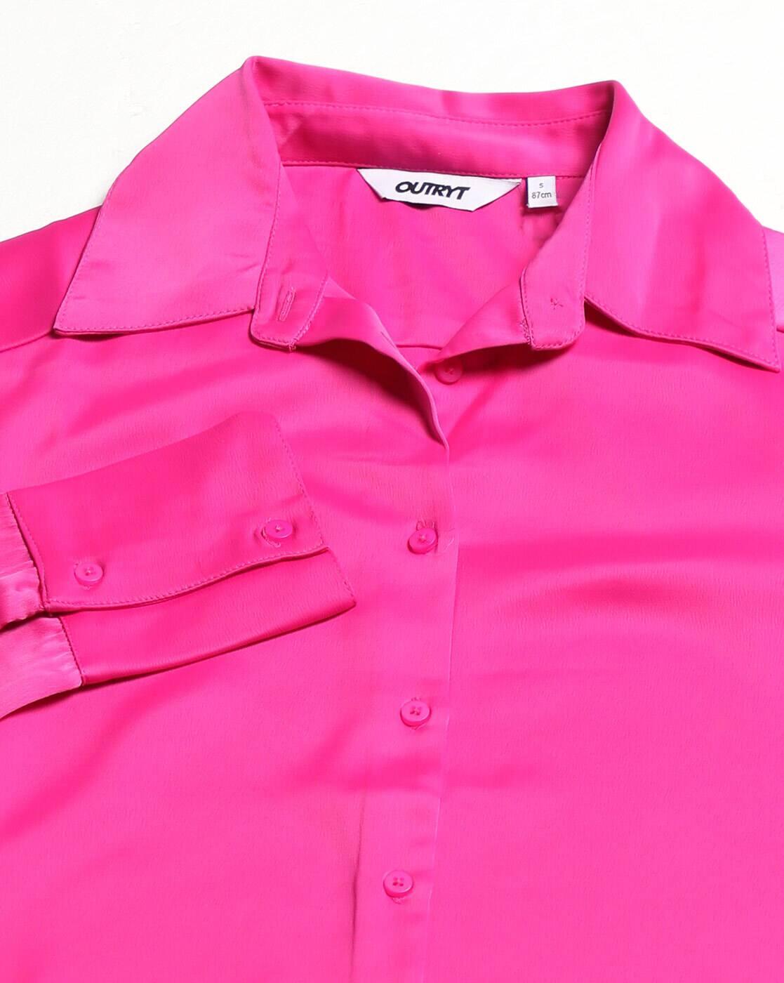 Relaxed Fit Spread Collar Shirt