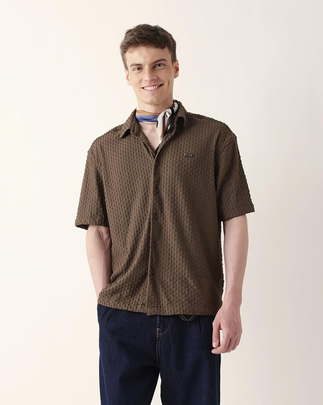 Men Oversized Fit Shirt with Spread Collar