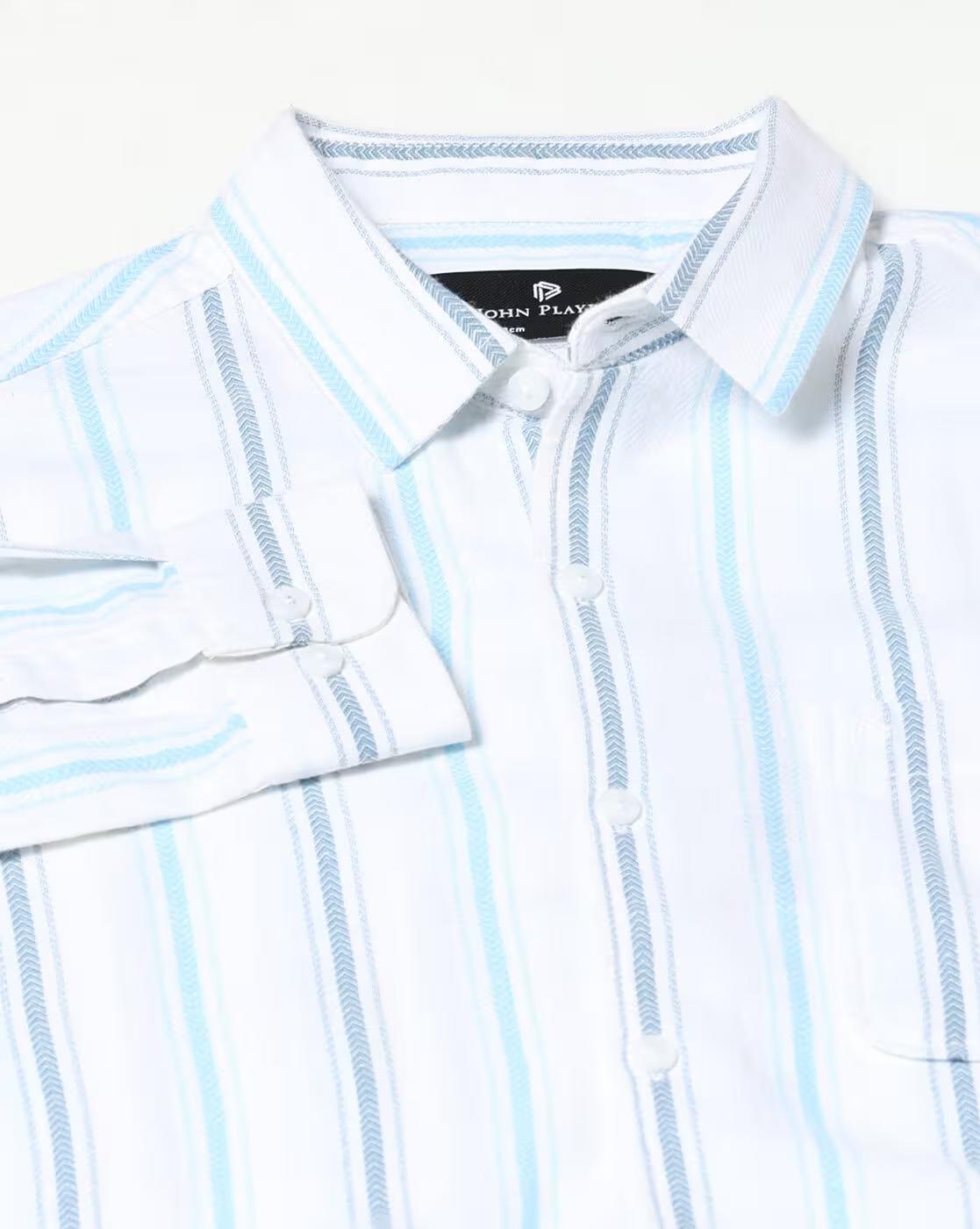 Men Striped Slim Fit Shirt with Patch Pocket