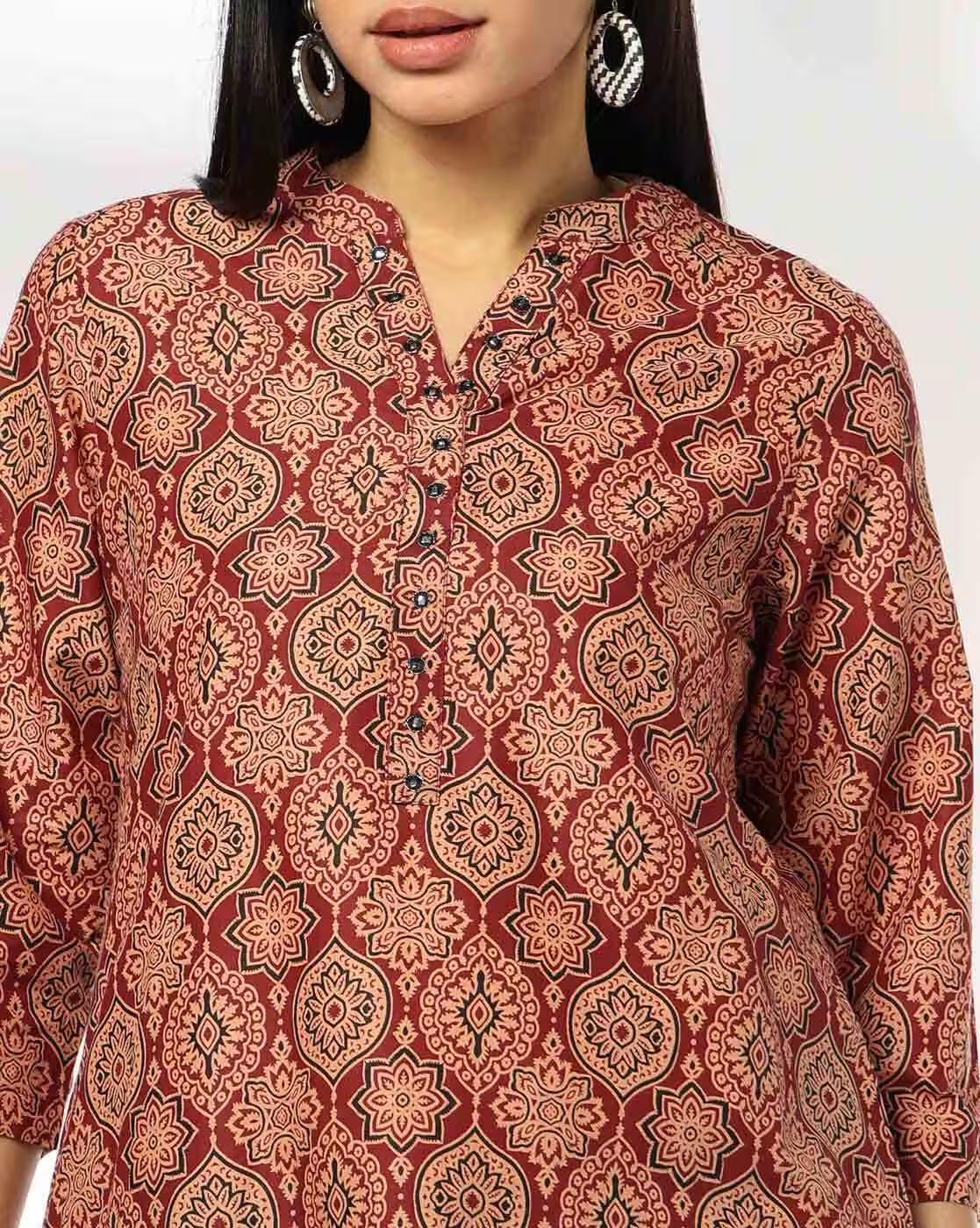 MANDERIN COLLAR HEM PRINTED KUR, RUST, L