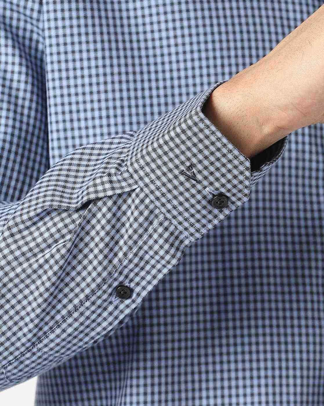 Men Checked Slim Fit Shirt