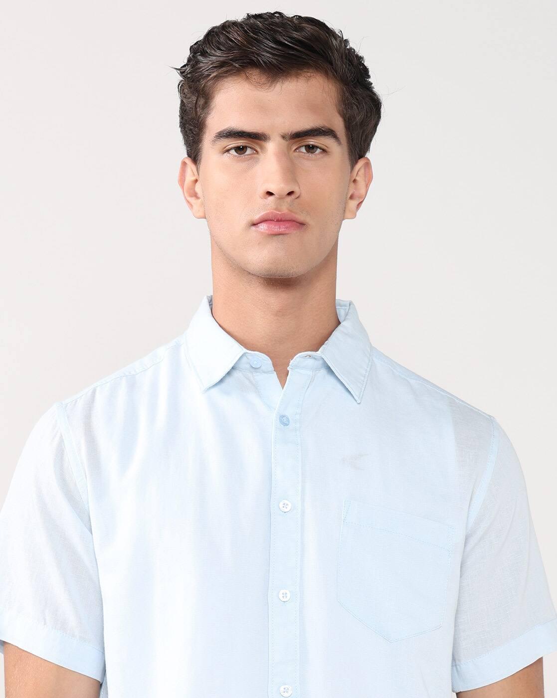 Men Patterned Relaxed Fit Shirt with Patch Pocket
