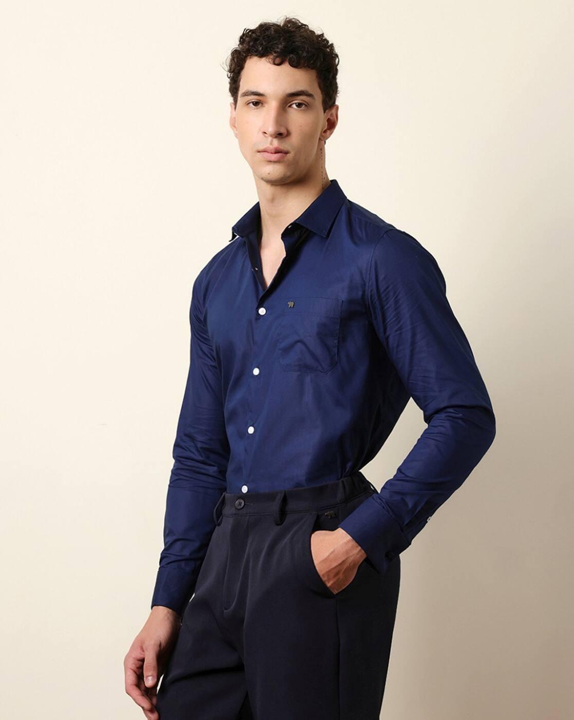 Cotton Solid Tailored Fit Formal Shirt