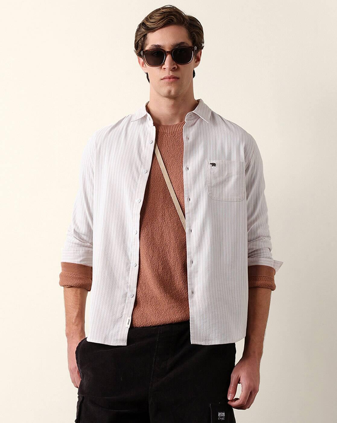 Men Spread Collar Slim Fit Shirt