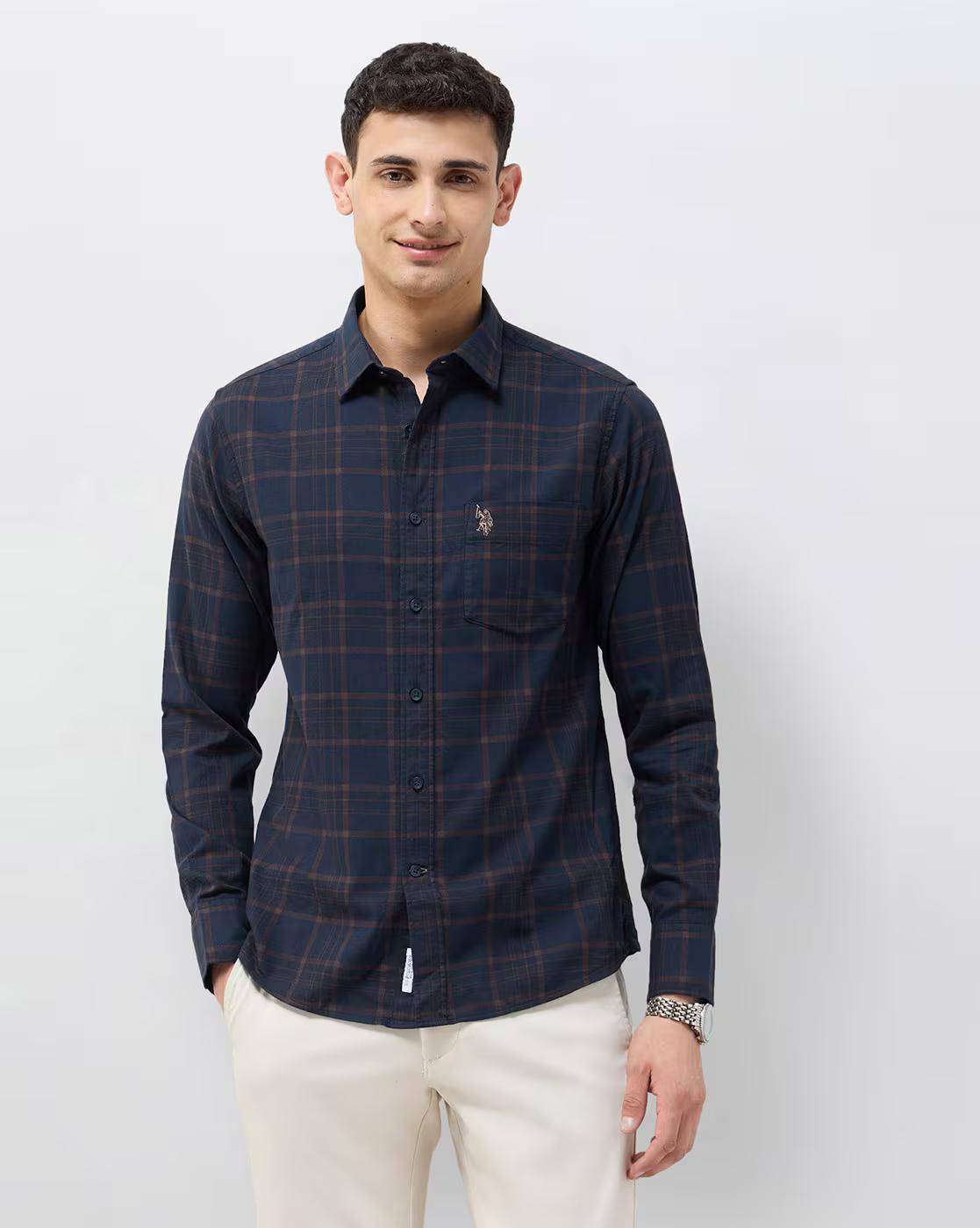 Men Checked Tailored Fit Shirt with Patch Pocket