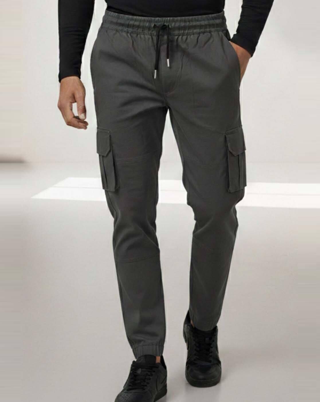 Men Relaxed Fit Mid-Rise Cargo Pants