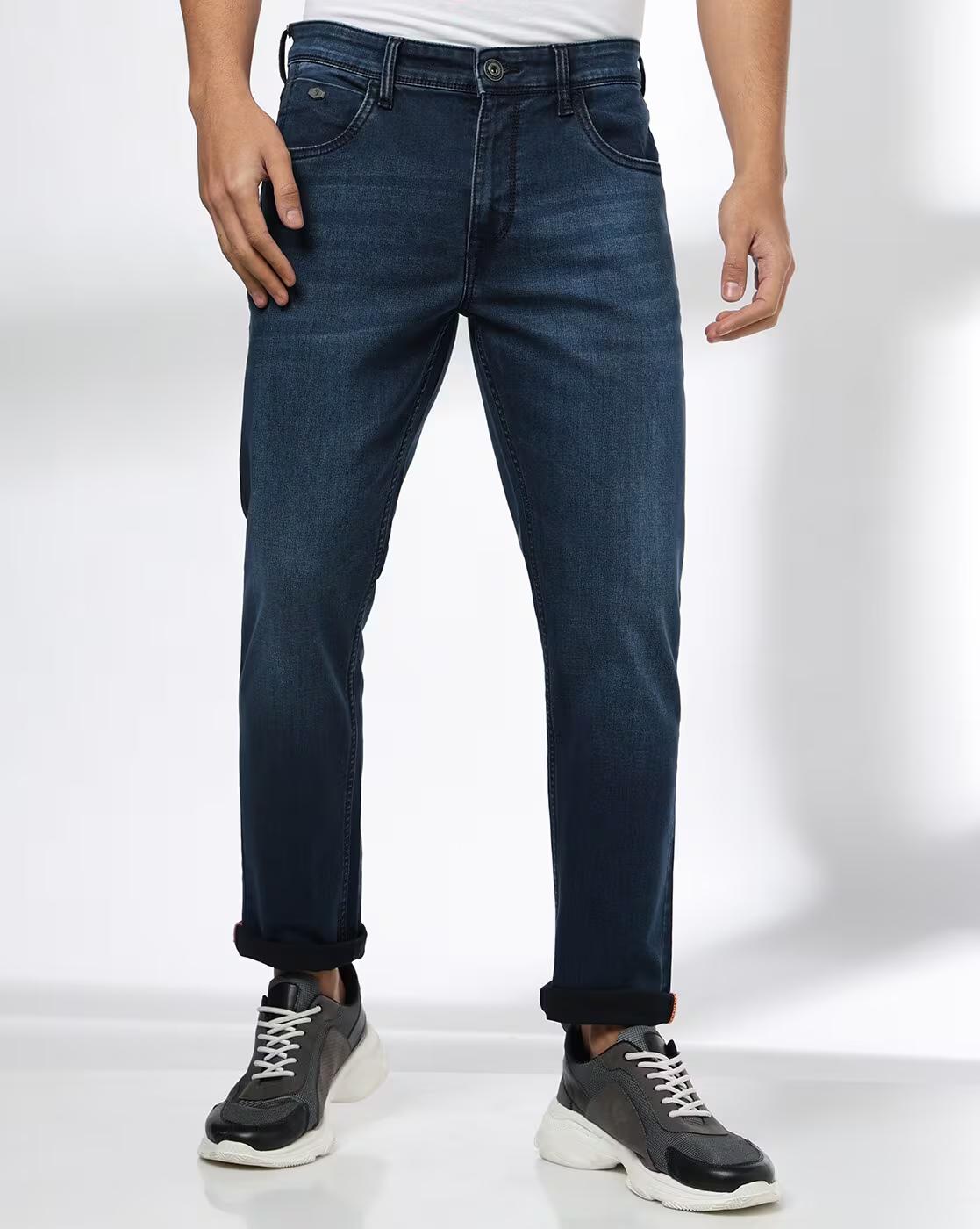 Men Lightly Washed Skinny Jeans