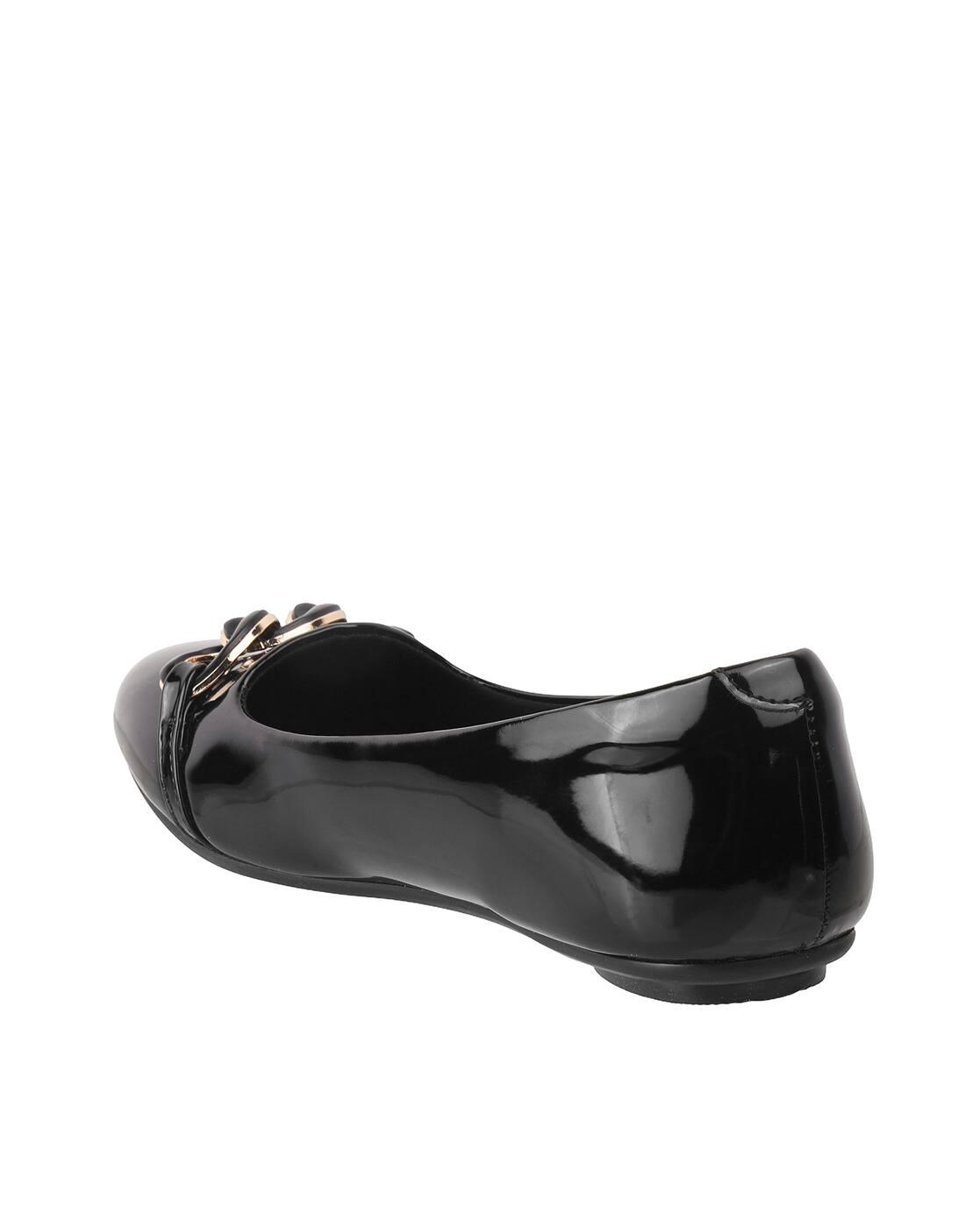 Women Flat Shoes with PU Upper