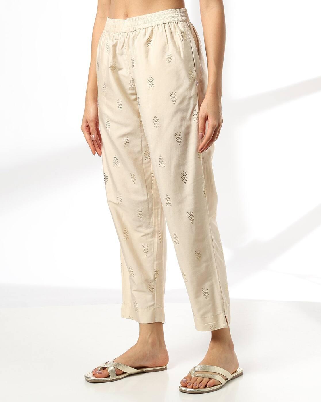 Women Printed Regular Fit Pants