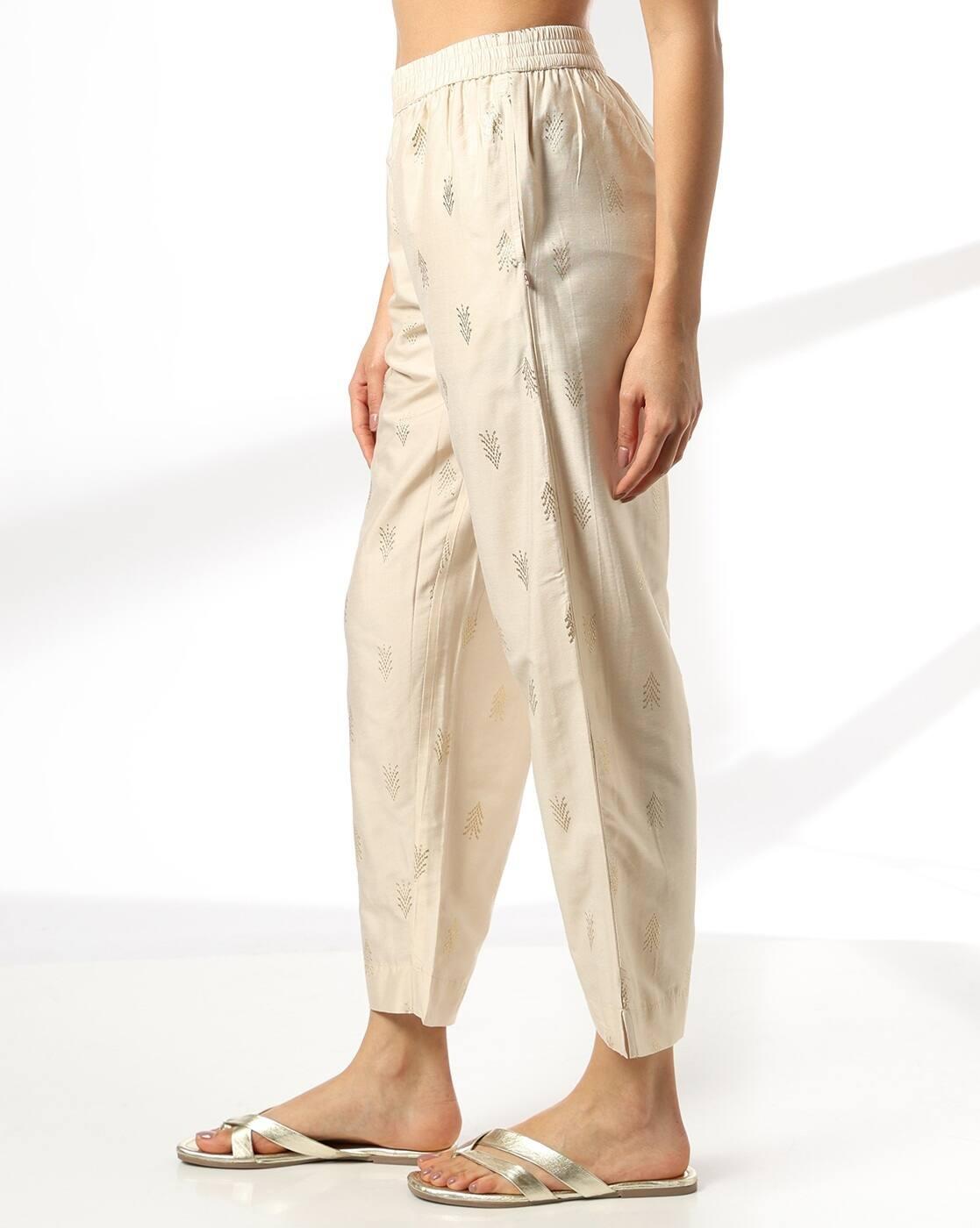 Women Printed Regular Fit Pants