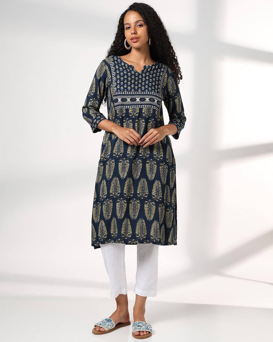 Women Leaf Print Straight Kurta