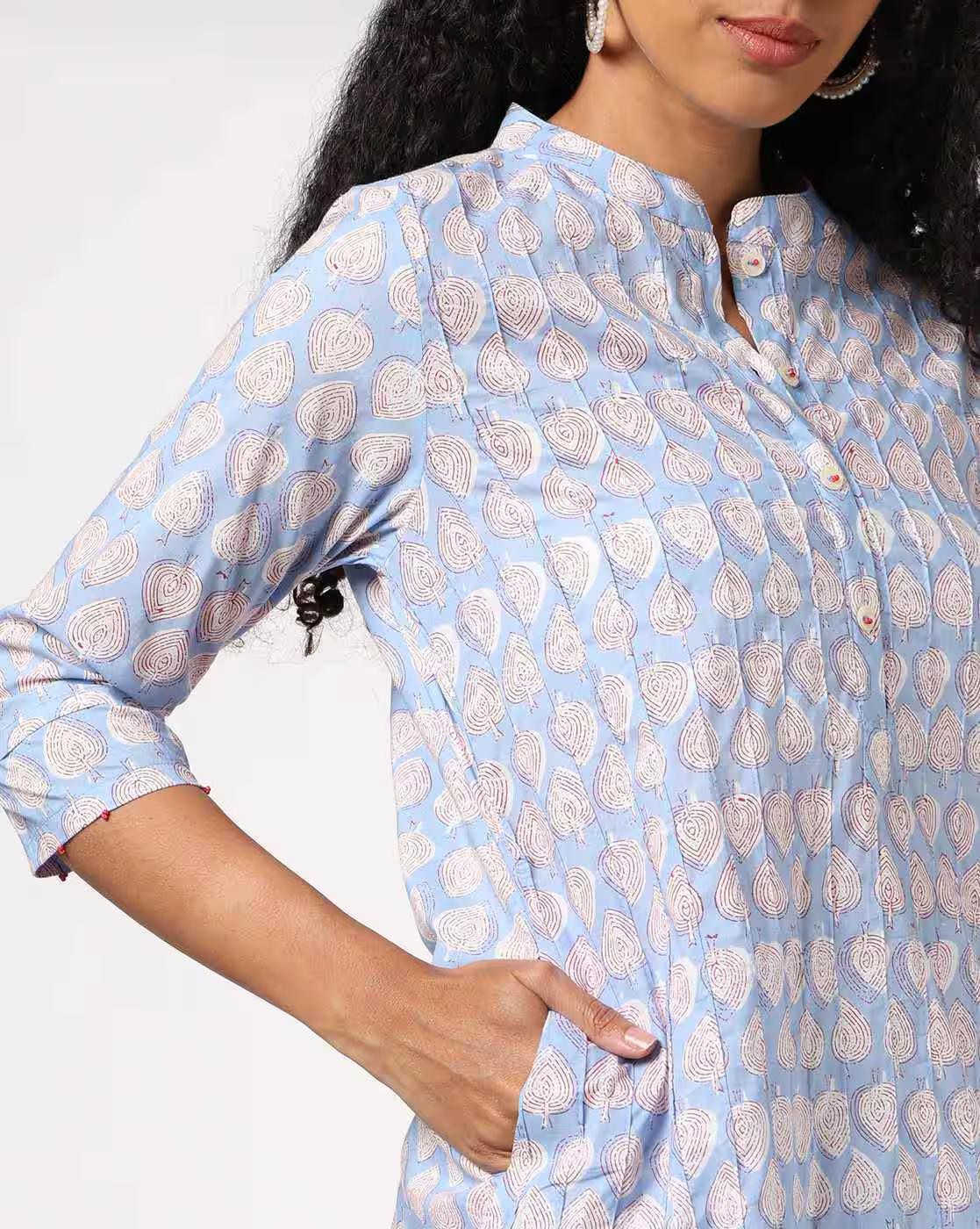 Women Leaf Print Straight Kurta