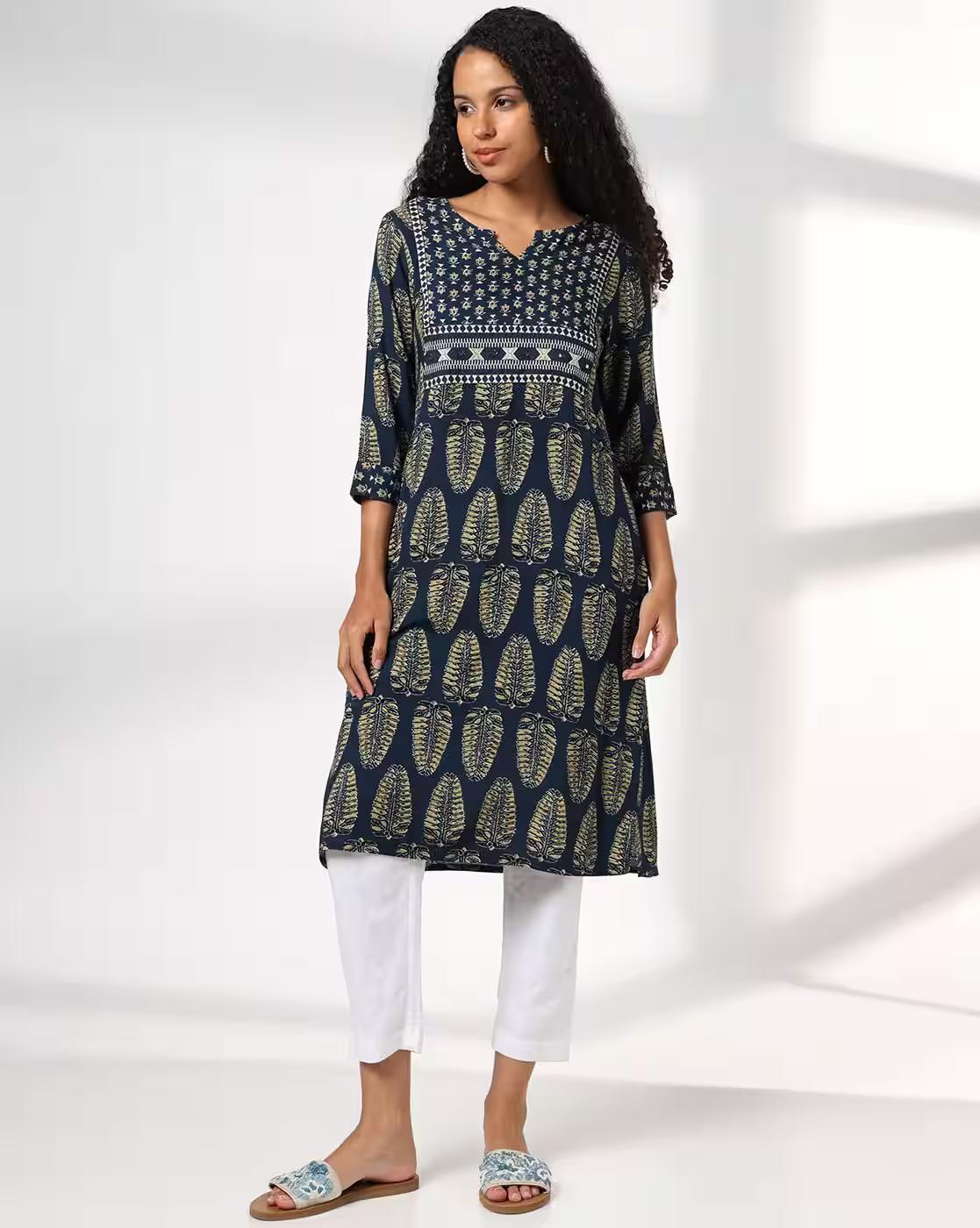 Women Leaf Print Straight Kurta