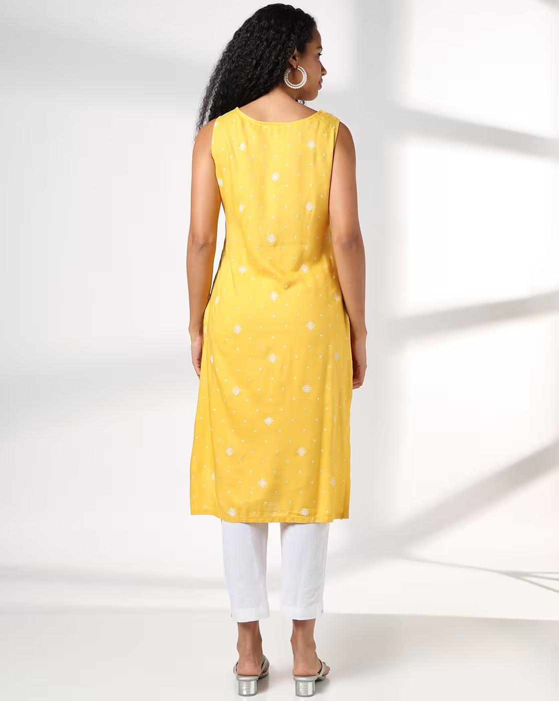Women Embroidered Straight Kurta
