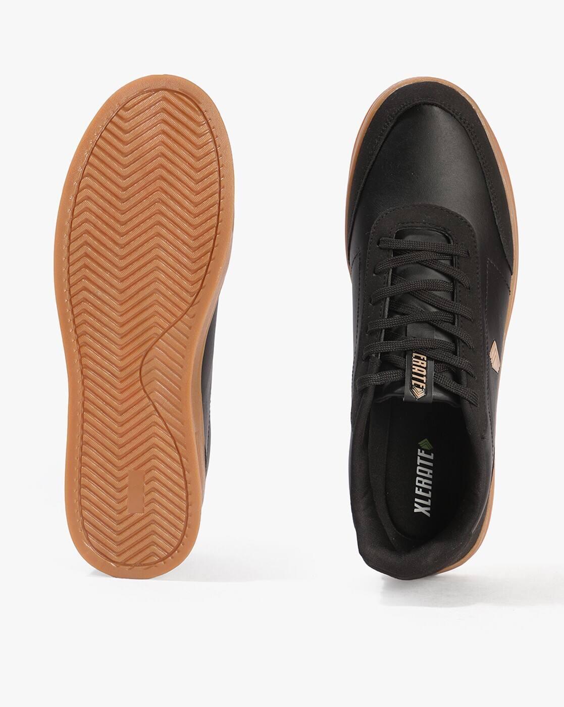 Men Low-Top Lace-Up Sneakers