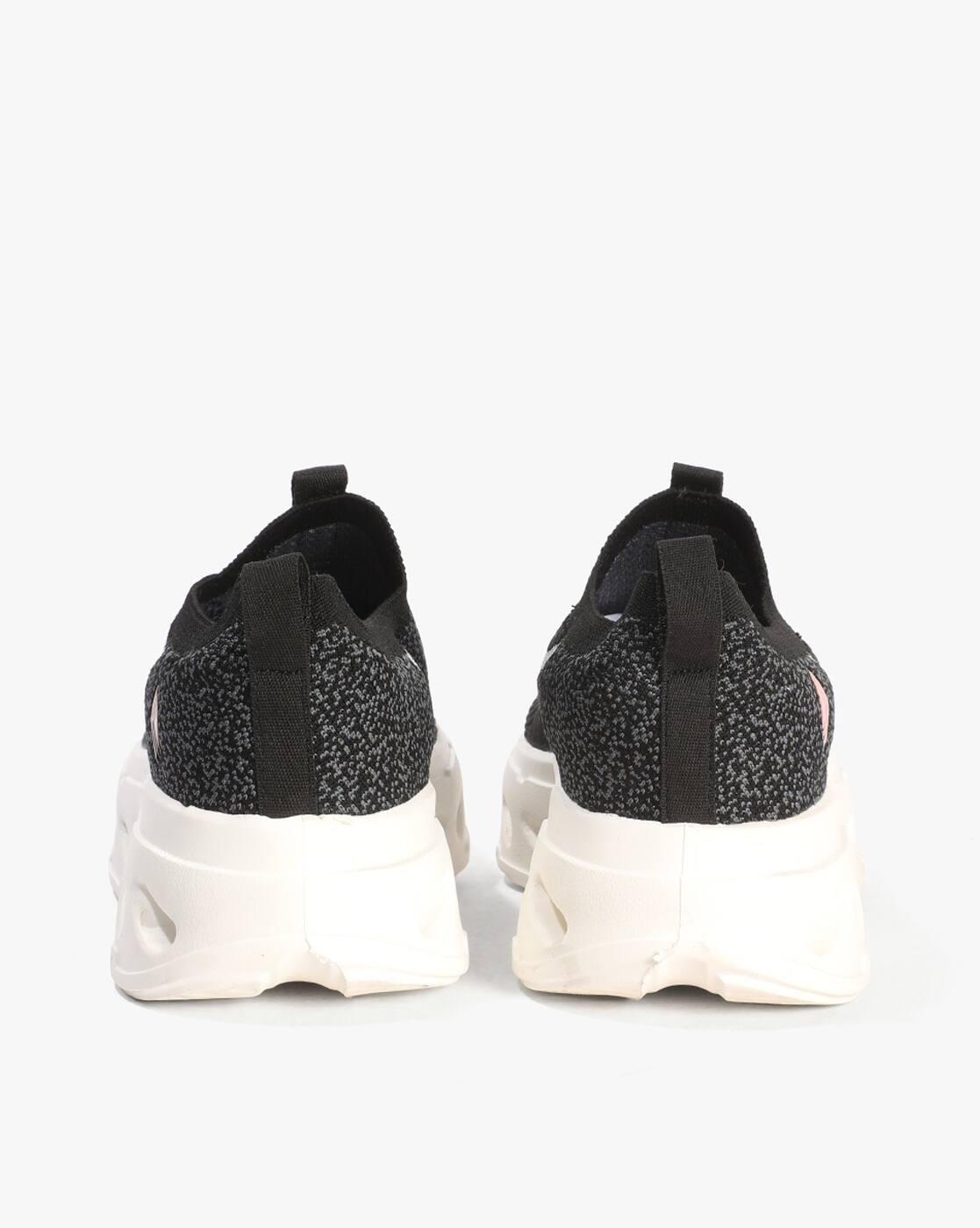 Women Low-Top Slip-On Walking Shoes