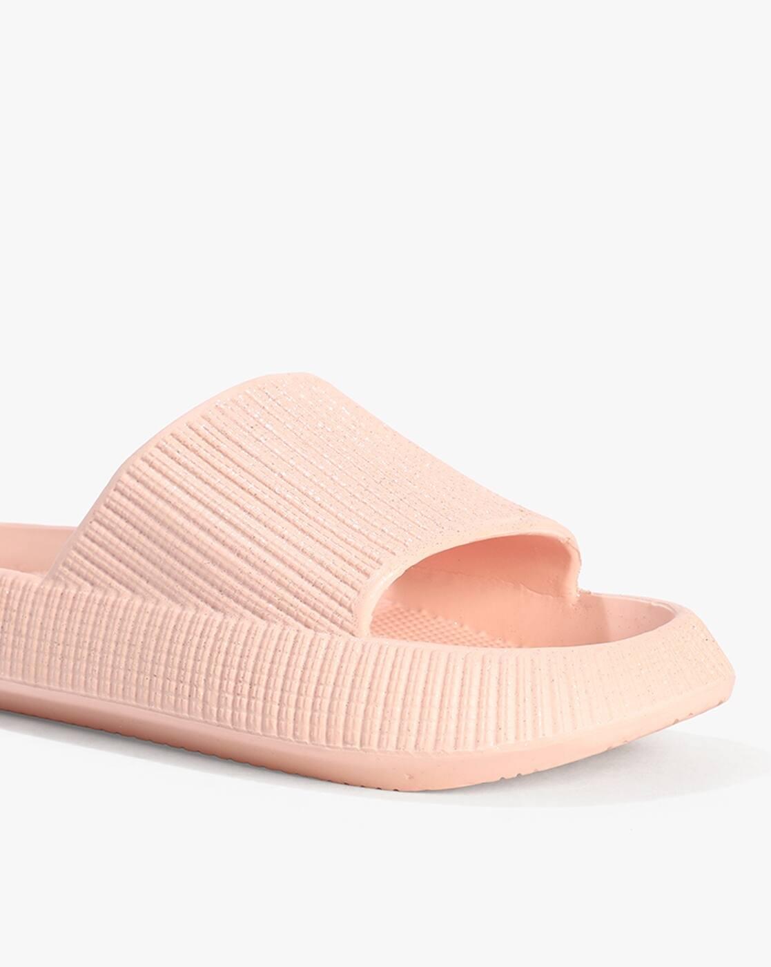 Women Patterned Round-Toe Slides