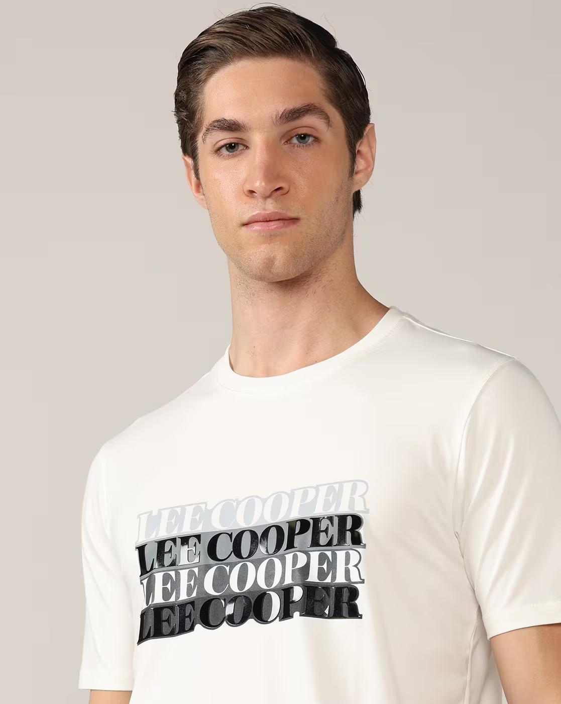 Men Logo Print Regular Fit Crew-Neck T-Shirt