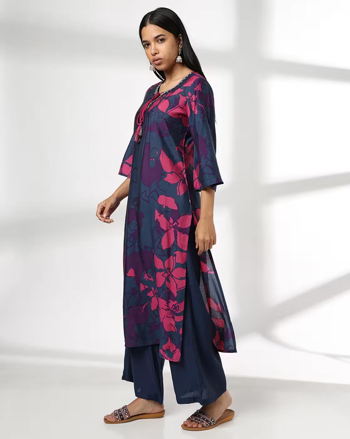 Women Floral Print Straight Kurta & Pants Set