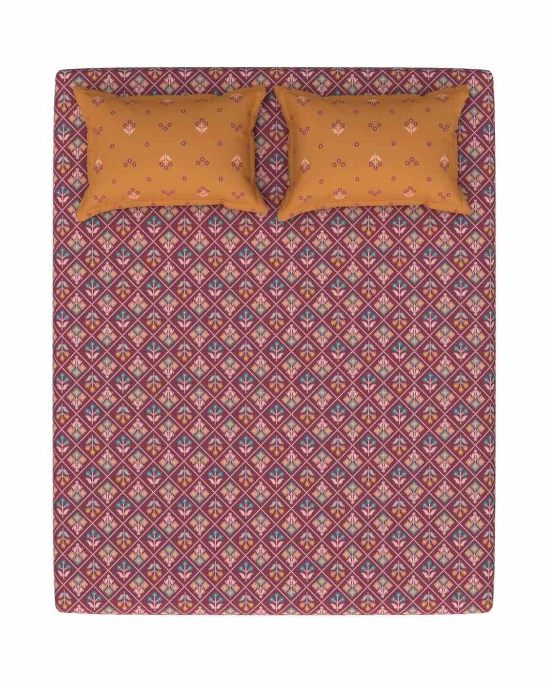 Printed Cotton Fitted Sheet with Pillow Covers