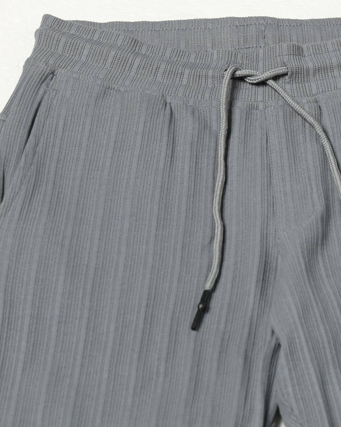 Men Subtle Vertical Striped Shorts