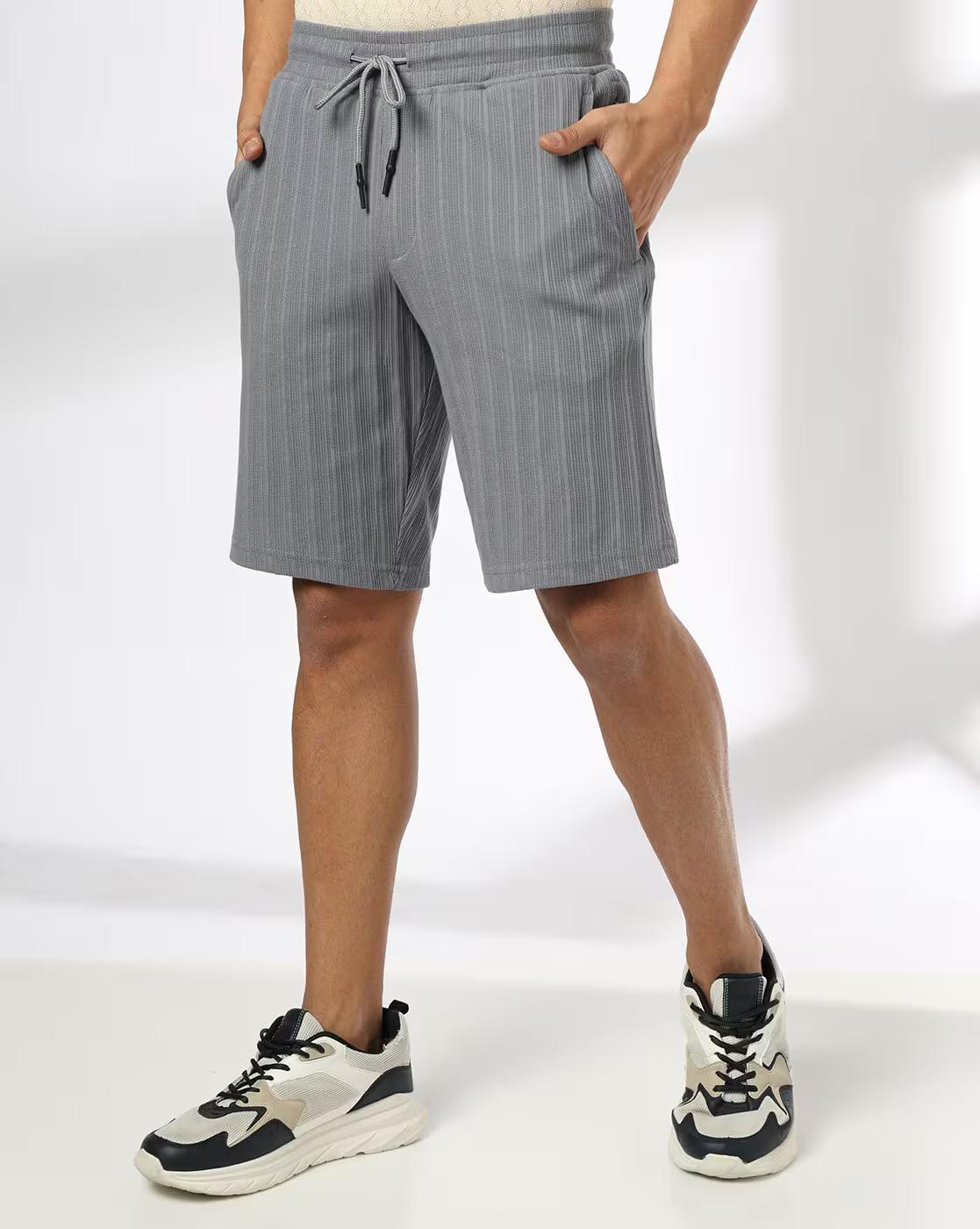 Men Subtle Vertical Striped Shorts