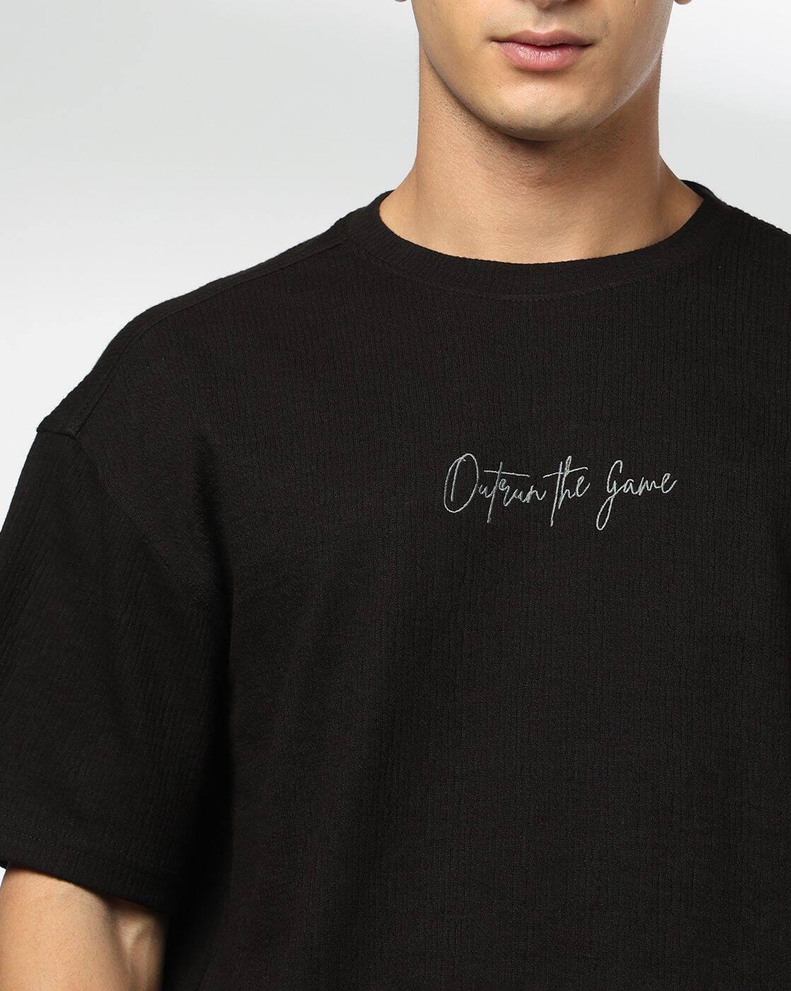 Men Patterned Boxy Fit Crew-Neck T-Shirt