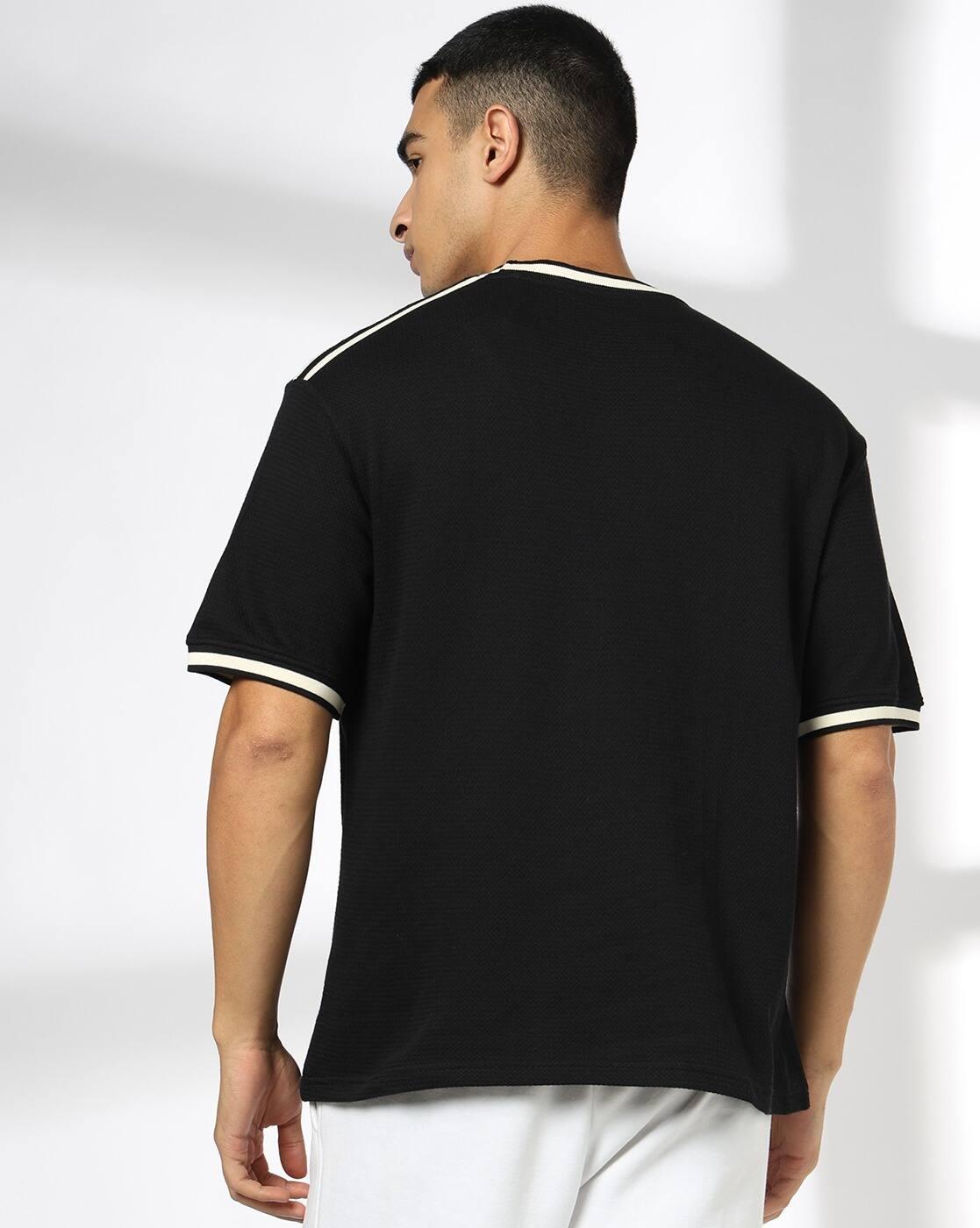 Men Graphic Print Boxy Fit Crew-Neck T-Shirt