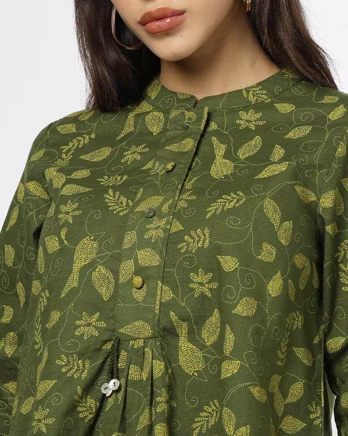 Women Printed Mandarin-Collar Kurta