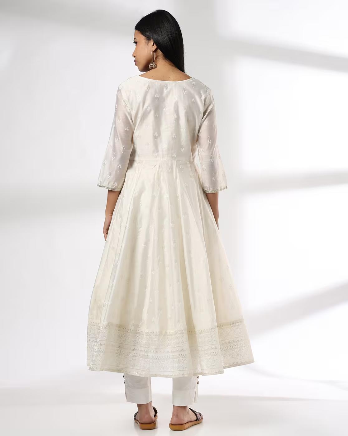 Women Embroidered Flared Kurta