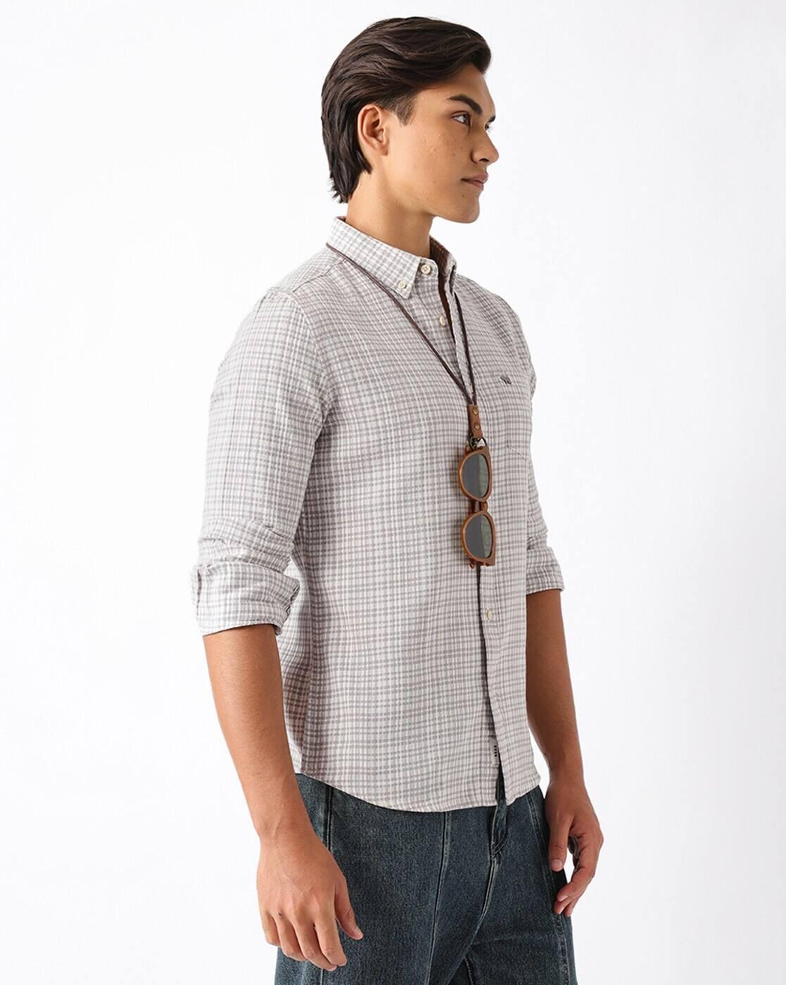 Men Cotton Checked Slim Fit Casual Shirt