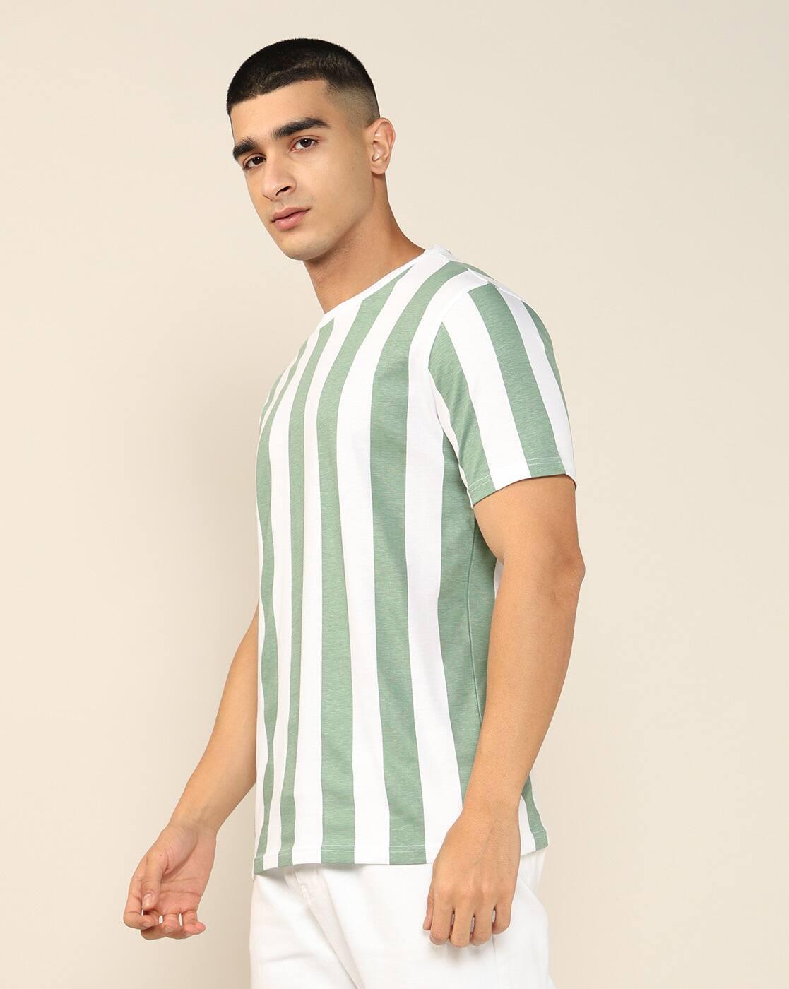 Men Vertical Striped Regular Fit Crew-Neck T-Shirt