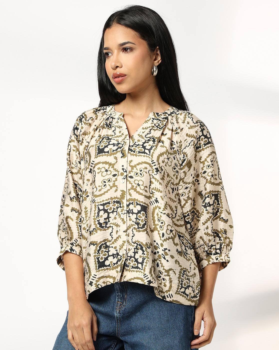 Women Printed Relaxed Fit Top with Volume Sleeves