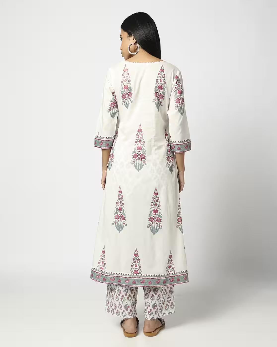 Women Floral Print Straight Kurta with Palazzos & Dupatta