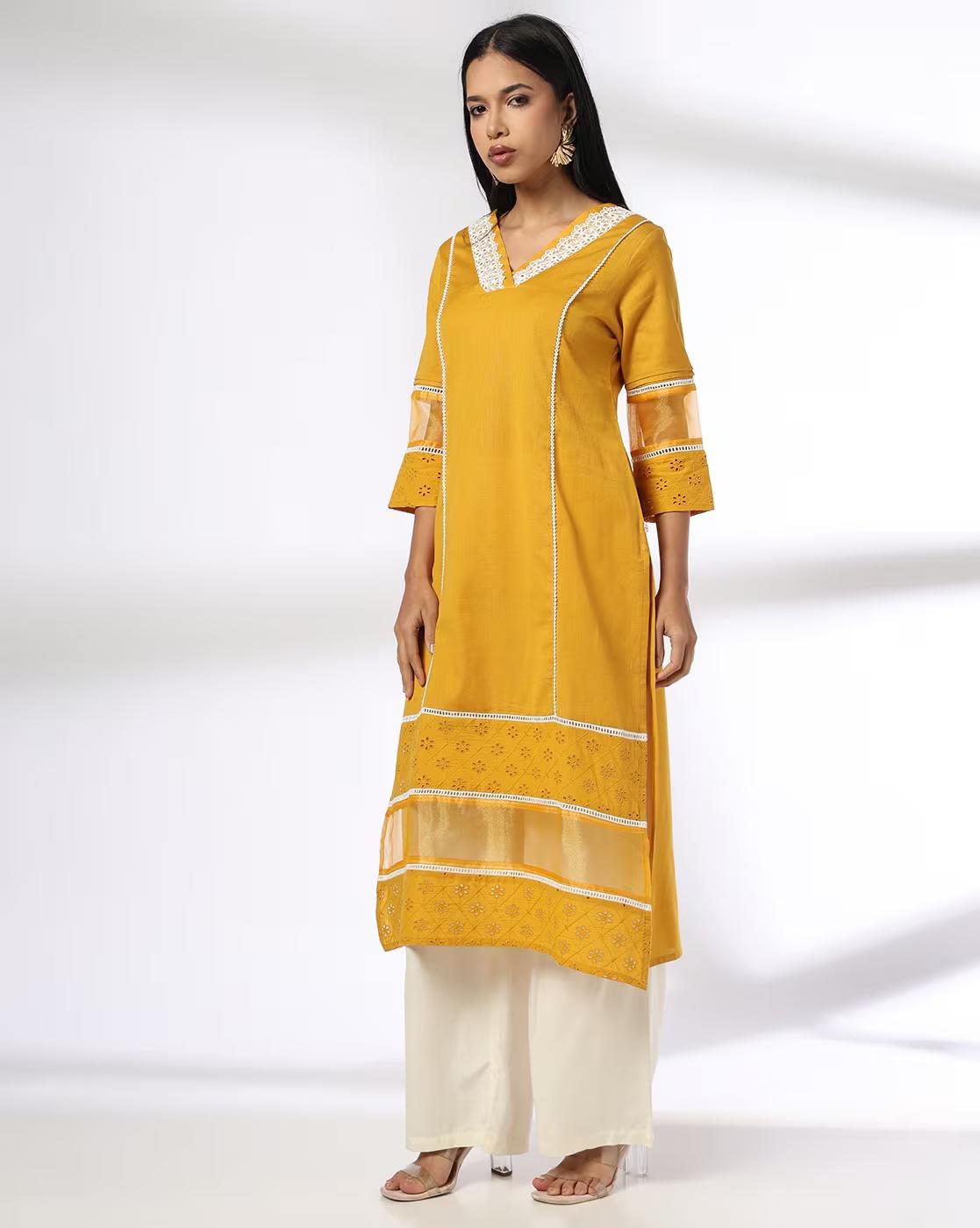 Women Lace V-Neck Straight Kurta
