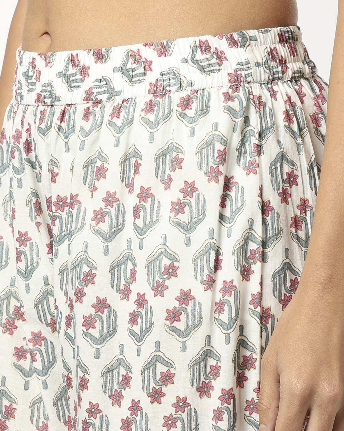 Women Floral Print Straight Kurta with Palazzos & Dupatta