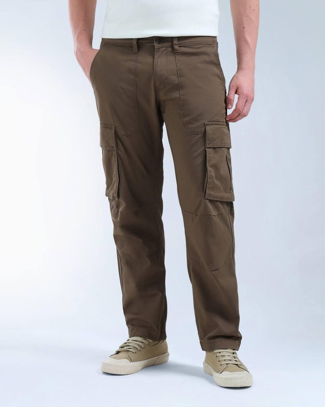 Men Relaxed Tapered Fit Cargos