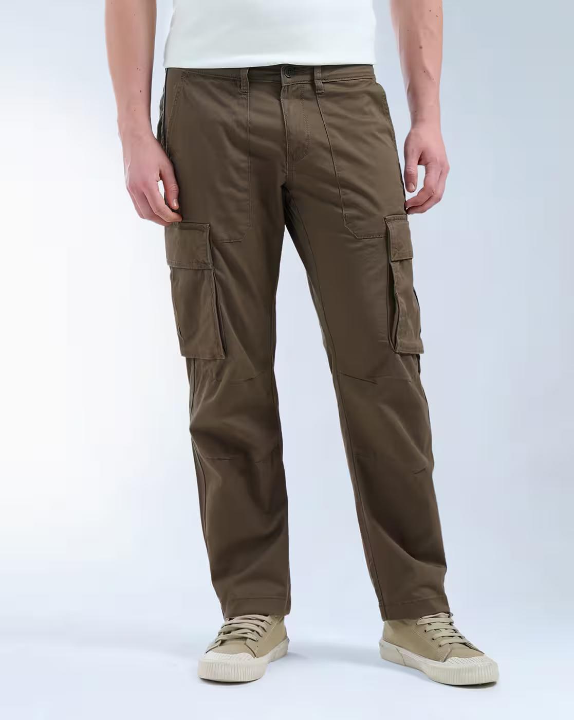 Men Relaxed Tapered Fit Cargos